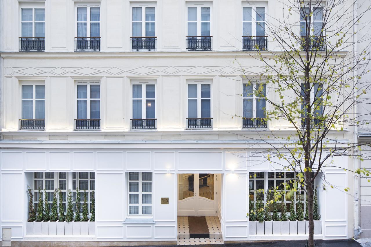 Celeste Batignolles Montmartre Parijs